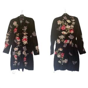 Johnny Was Embroidered Velvet Floral Coat Butterfly Collar Black Multi XS GUC